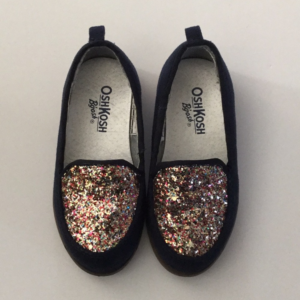OshKosh shoes